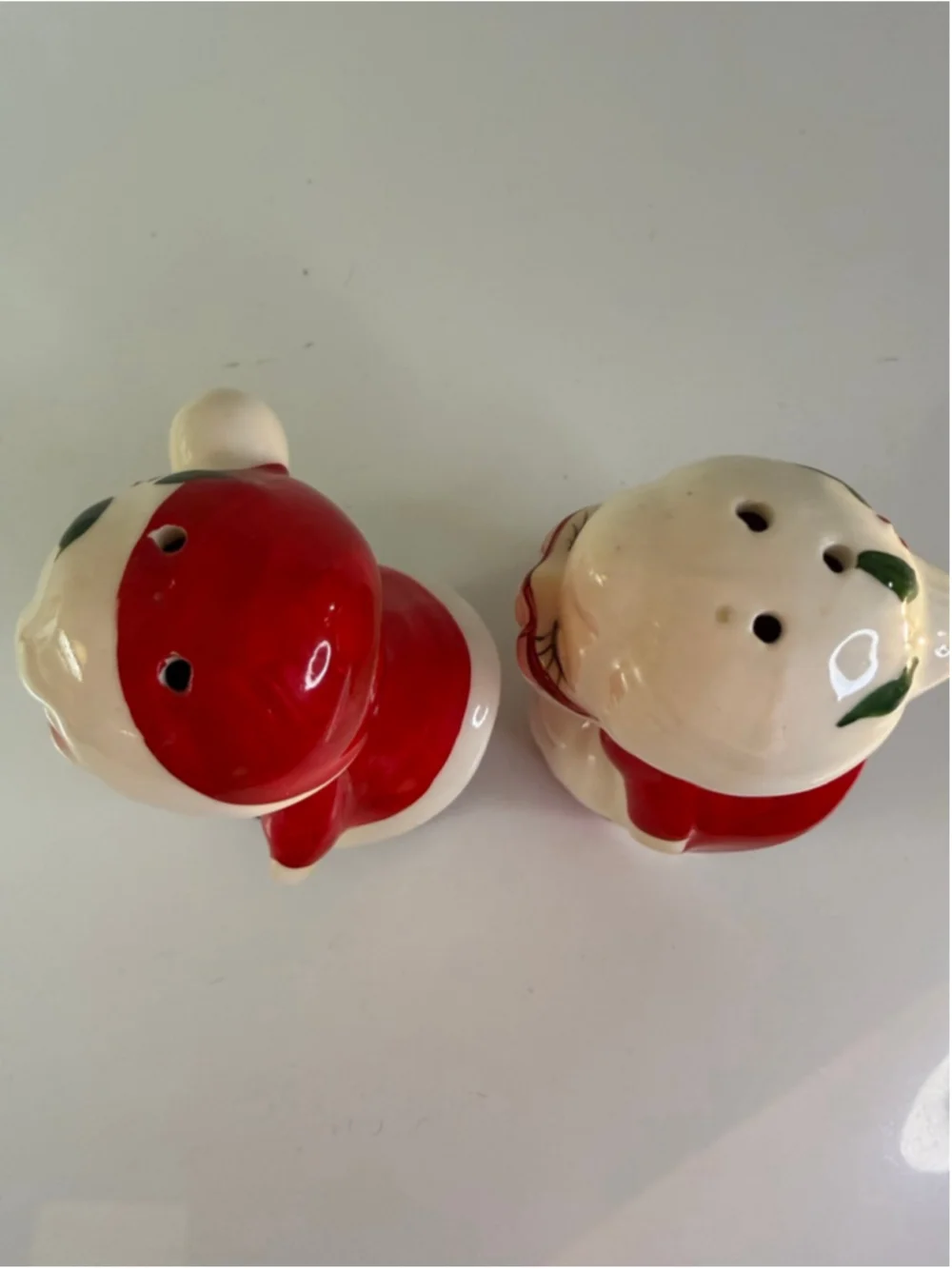 Vintage Mr and Mrs Santa Claus as ceramic salt and pepper shakers